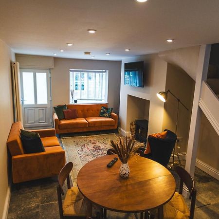 Cathys Cottage, Sun Trap Patio, Modern 3 Bed, Central, Parking Crewkerne Extérieur photo