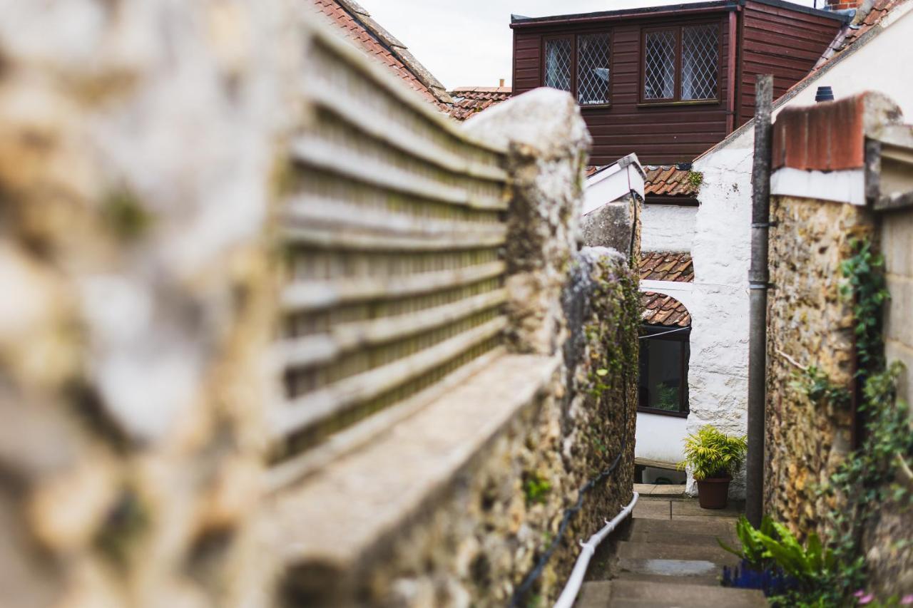 Cathys Cottage, Sun Trap Patio, Modern 3 Bed, Central, Parking Crewkerne Extérieur photo
